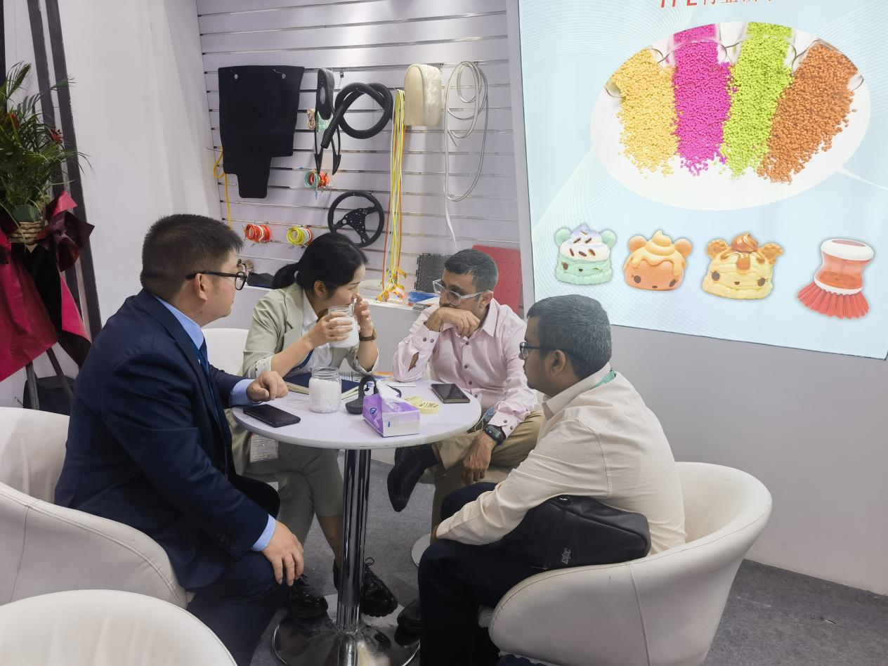 中塑王（力（lì）塑）亮相2023國際橡塑展